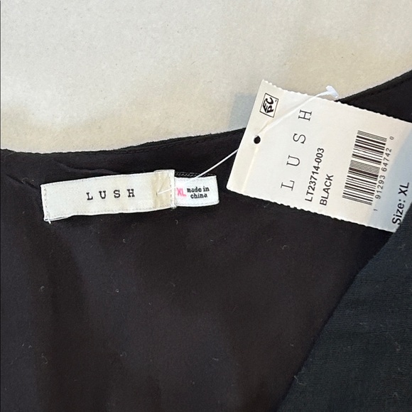 LUSH BLACK PEPLUM TIE FRONT NEW WITH TAGS SMOCKED STRETCH WAIST TOP SZ XL - Picture 6 of 9